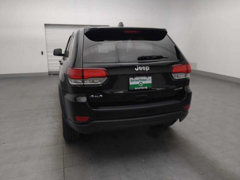 Used 2022 Jeep Grand Cherokee Laredo E AWD/4WD image 6