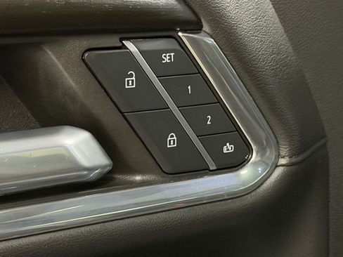 Certified 2024 GMC Sierra 3500 Denali w/ Technology Package image 41