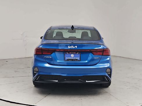 Used 2022 Kia Forte GT-Line w/ GT-Line Premium Package FWD image 5