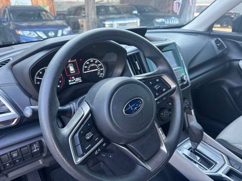 Used 2023 Subaru Forester AWD/4WD image 10