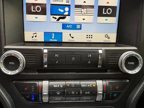 Used 2017 Ford Mustang Premium RWD image 24