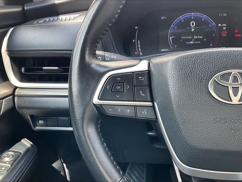 Used 2025 Toyota Grand Highlander FWD image 23