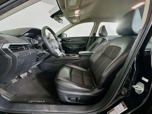 Used 2020 Nissan Altima 2.5 SR image 13