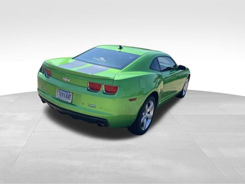 Used 2010 Chevrolet Camaro LT RWD image 15
