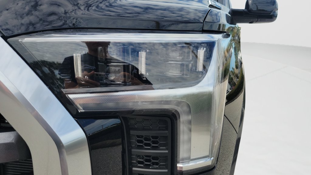 New 2026 Toyota Tundra Limited w/ Limited PVM Package AWD/4WD image 24