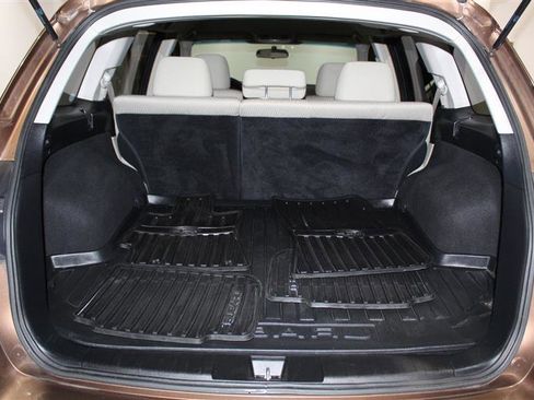 Used 2011 Subaru Outback 2.5i Premium image 31