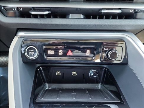 Certified 2025 Audi Q5 Premium w/ Convenience Package image 19