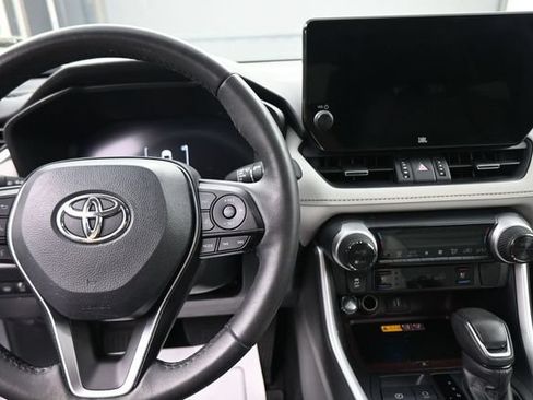 Used 2024 Toyota RAV4 Limited w/ Advanced Technology Package AWD/4WD image 30