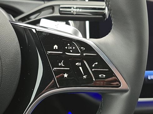 New 2026 Mercedes-Benz E 350 4MATIC Sedan image 18