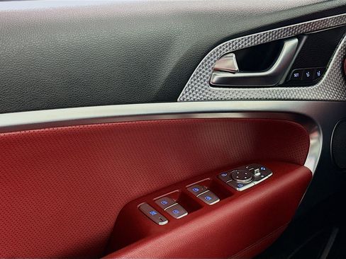 Used 2023 Genesis G70 2.0T w/ Sport Prestige Package image 15