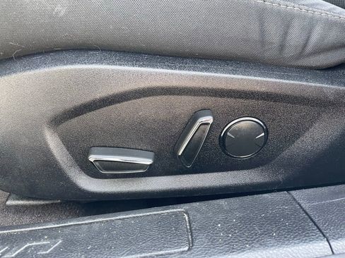 Used 2020 Ford Fusion SE AWD/4WD image 10