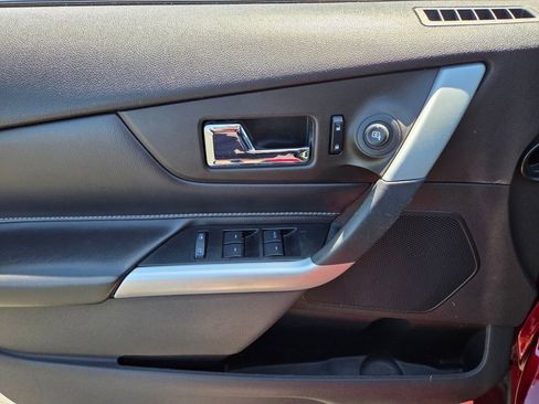 Used 2014 Ford Edge Sport w/ Driver Entry Package image 17