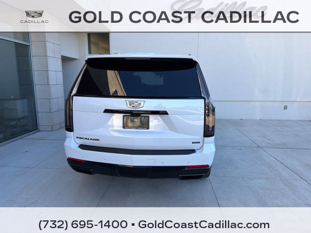 Certified 2026 Cadillac Escalade Platinum Sport w/ LPO, ONYX Package AWD/4WD image 3