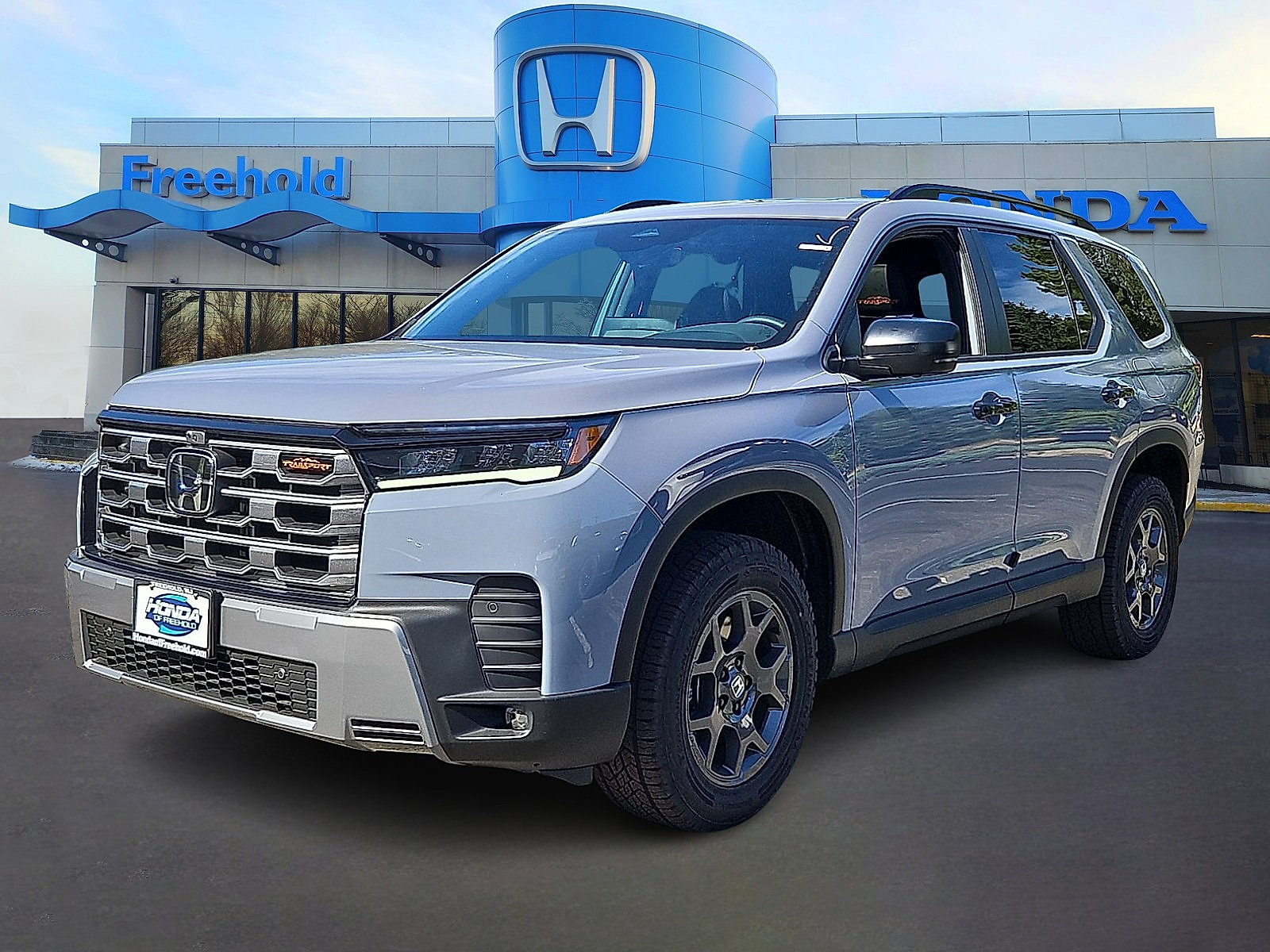 New 2026 Honda Pilot TrailSport image 3