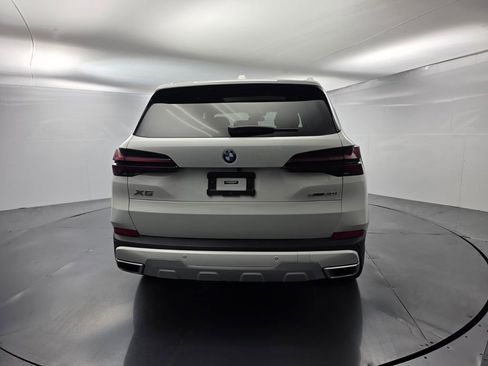 Used 2024 BMW X5 sDrive40i w/ Premium Package image 5
