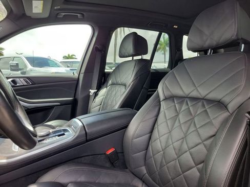Used 2024 BMW X5 xDrive40i w/ Premium Package image 21