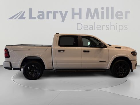 New 2027 RAM 1500 Big Horn AWD/4WD image 6