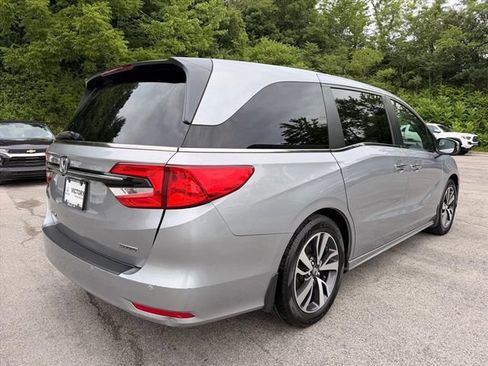 Used 2021 Honda Odyssey Touring image 4