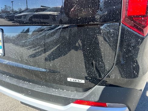 New 2026 Kia Carnival LXS FWD image 38