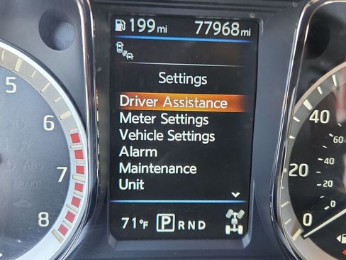 Certified 2019 Nissan Titan SV w/ SV Convenience Package image 33