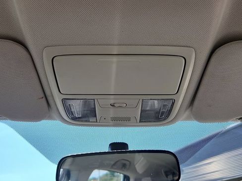 Used 2016 Honda CR-V LX image 19