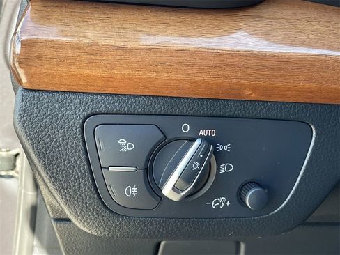 Used 2021 Audi Q5 2.0T Premium Plus image 25