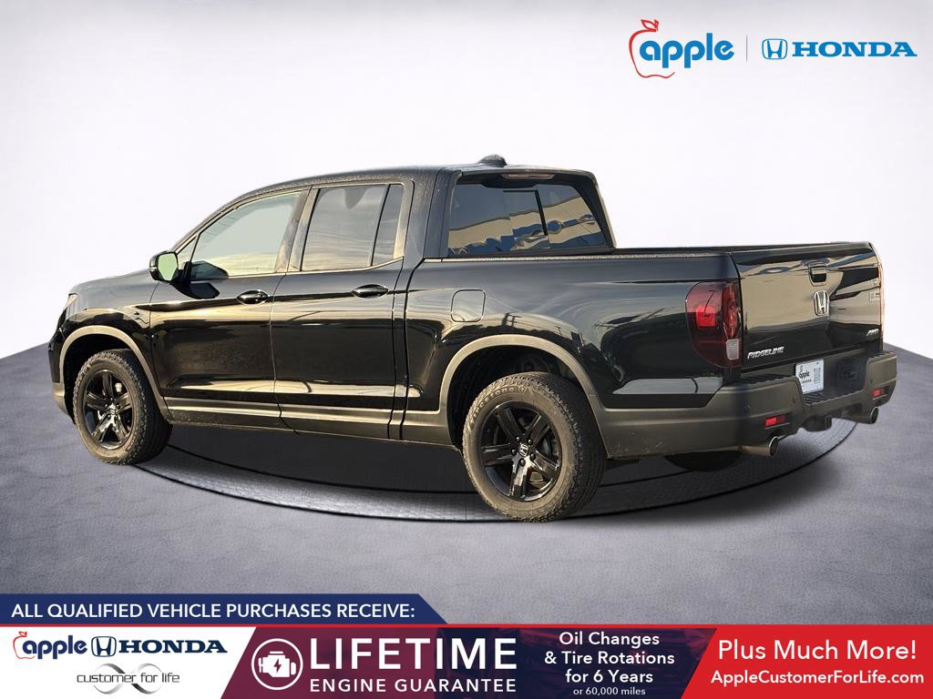 Used 2023 Honda Ridgeline Black Edition image 4