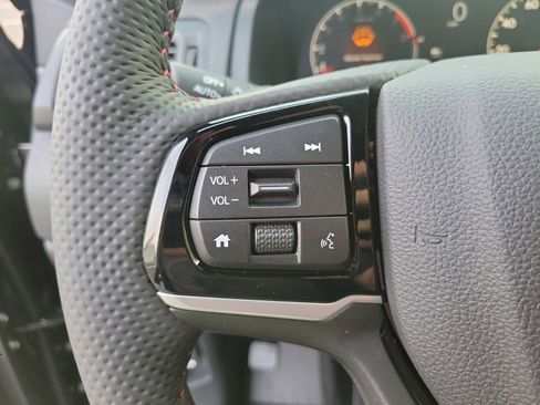 New 2026 Honda Ridgeline Black Edition image 18