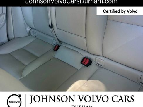 Used 2023 Volvo XC60 B5 Plus w/ Climate Package AWD/4WD image 11