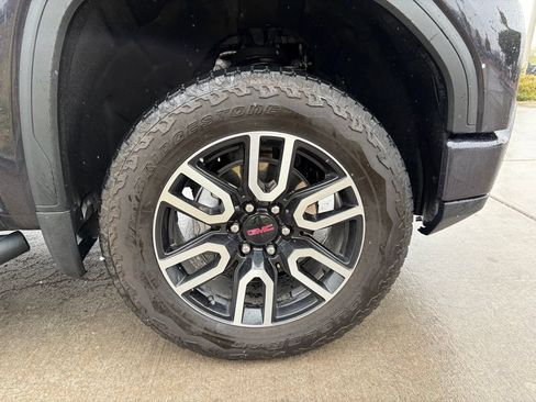 Used 2025 GMC Sierra 1500 AT4 AWD/4WD image 14
