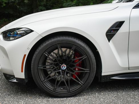 Used 2022 BMW M4 xDrive Competition AWD/4WD image 37