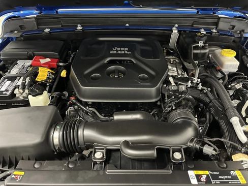 Used 2023 Jeep Wrangler Sahara w/ Safety Group image 40