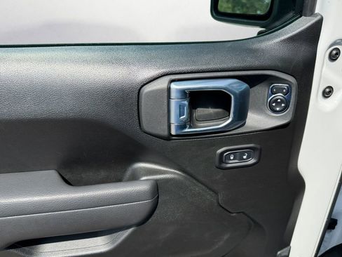 New 2026 Jeep Gladiator Mojave AWD/4WD image 23