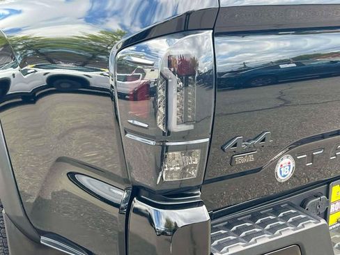 Used 2023 Toyota Tacoma 4x4 Double Cab w/ Trail Edition image 9