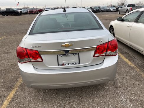Used 2016 Chevrolet Cruze LT image 13