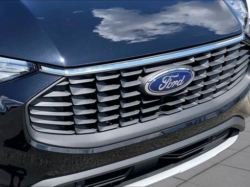 Used 2023 Ford Escape Active w/ Tech Pack #1 FWD image 29
