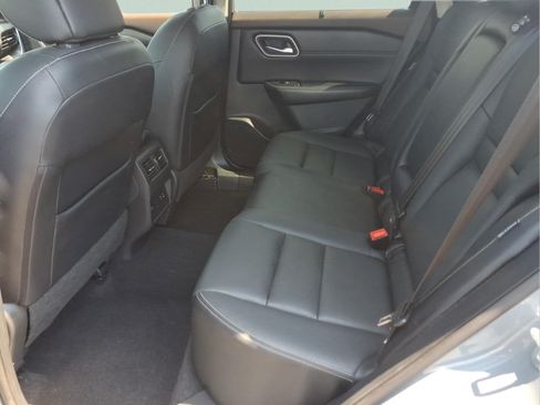 Certified 2021 Nissan Rogue SL w/ Premium Package AWD/4WD image 13