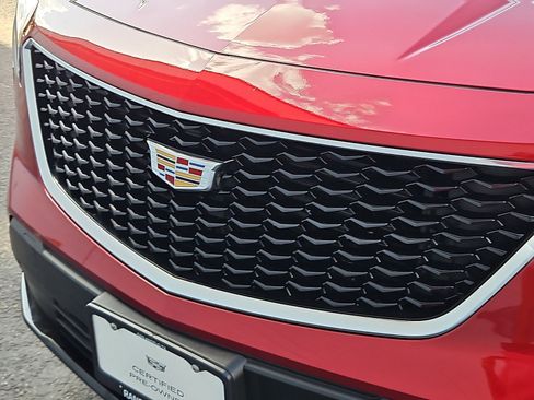 Certified 2023 Cadillac XT4 Sport FWD image 12