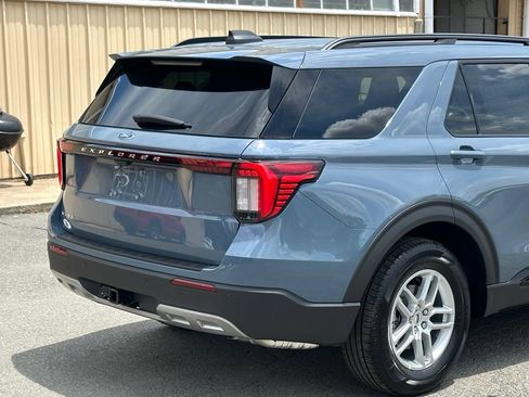 New 2026 Ford Explorer Active w/ Active Comfort Package RWD image 43