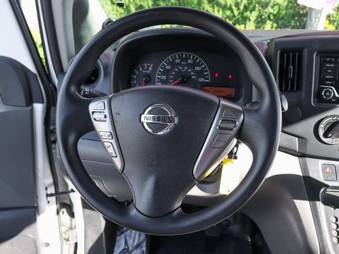 Used 2018 Nissan NV200 S w/ Cruise Control Package image 20