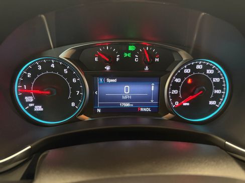 Used 2024 Chevrolet Equinox LT w/ LPO, Floor Liner Package FWD image 20