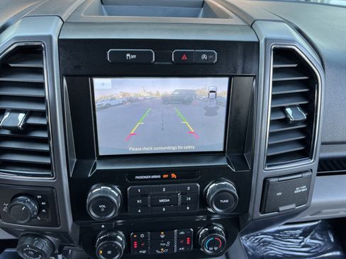 Used 2018 Ford F150 XLT w/ Equipment Group 302A Luxury AWD/4WD image 27