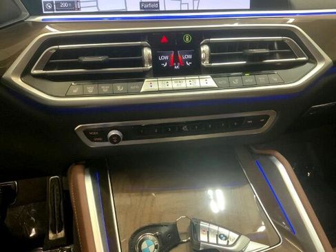 Used 2022 BMW X6 xDrive40i w/ M Sport Package image 23