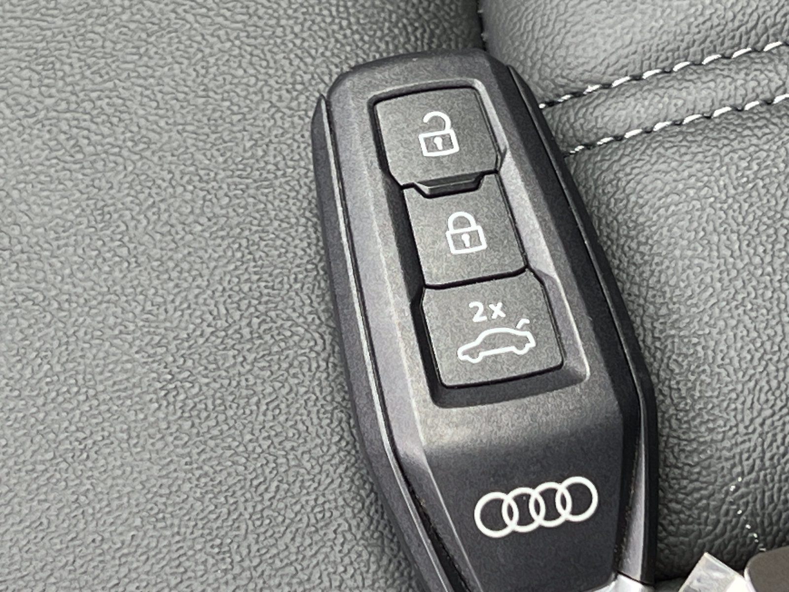 Used 2025 Audi Q5 Premium Plus w/ Premium Plus AWD/4WD image 31