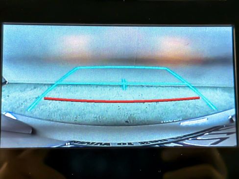 Used 2018 Toyota Prius Two image 19