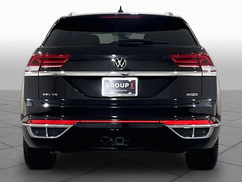 Used 2021 Volkswagen Atlas Cross Sport SEL Premium R-Line AWD/4WD image 4