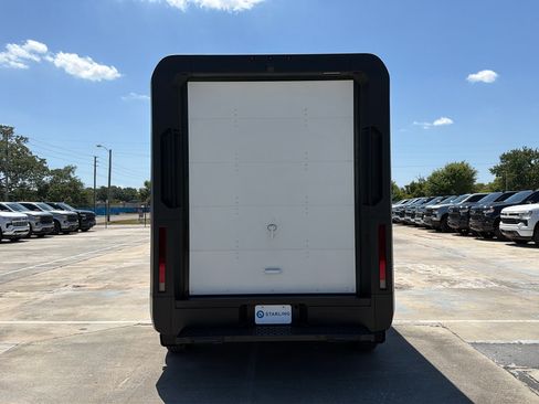 Used 2024 Chevrolet Brightdrop 400 w/ Commercial Equipment Package AWD/4WD image 7