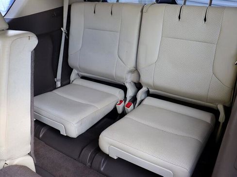 Used 2012 Lexus GX 460 image 36