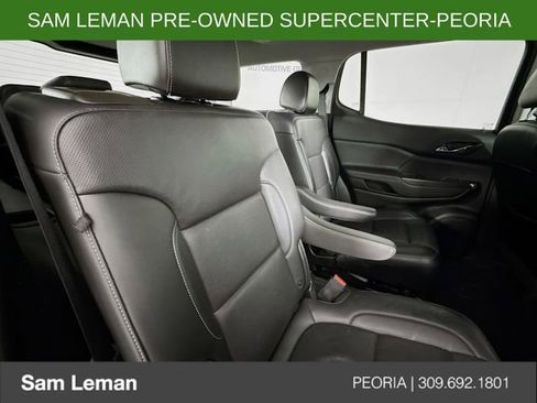 Used 2021 GMC Acadia SLT w/ Elevation Edition image 30