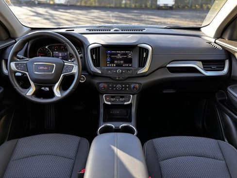 Certified 2024 GMC Terrain SLE w/ Driver Convenience Package image 21